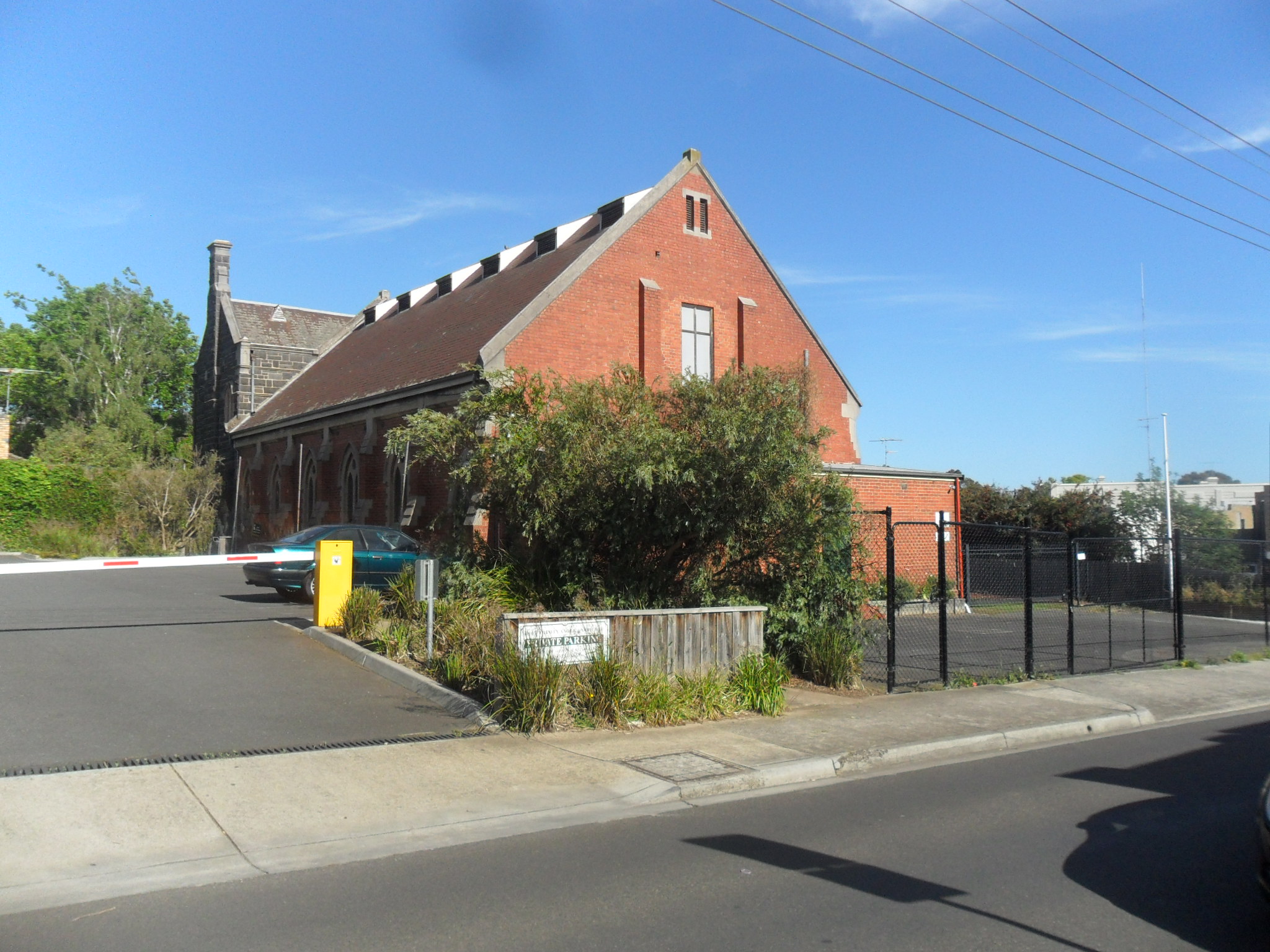 Kew Parish Hall_Parking
